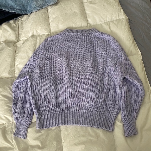 SOLD Aritzia Chenille Sweater 🦋 - Picture 3 of 4